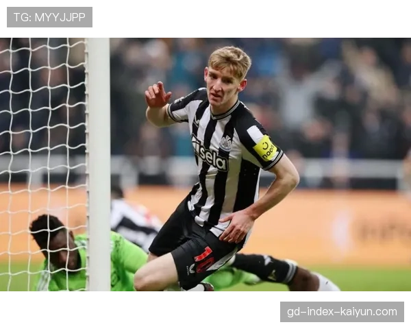 VAR介入判定点球再成焦点,BBC评论员呼吁提高判罚一致性标准